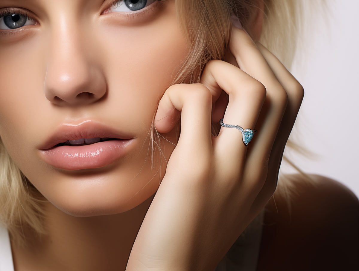 Teal Sapphire Engagement Ring Set