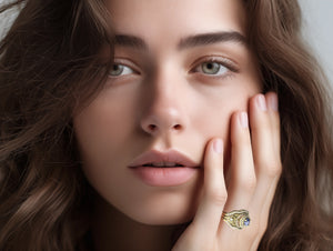 Flower Tanzanite Halo Bridal Ring Set