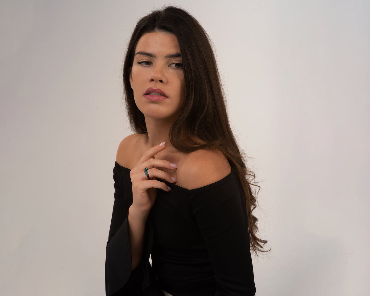 Black Gold Emerald Flower Wedding Ring Set